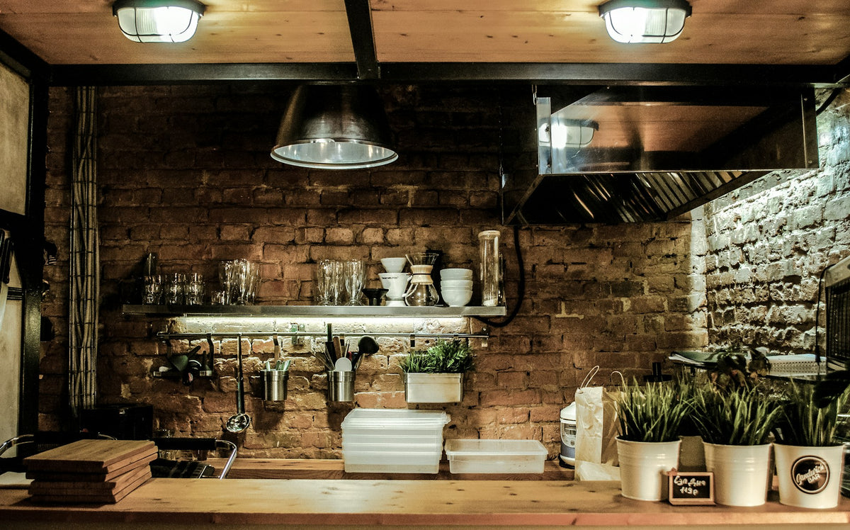 Elevate Your Kitchen with Classic Décor Ideas in Farmhouse Style