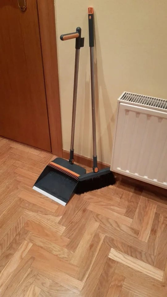Upright Folding Broom and Dustpan Set with 180° Rotation