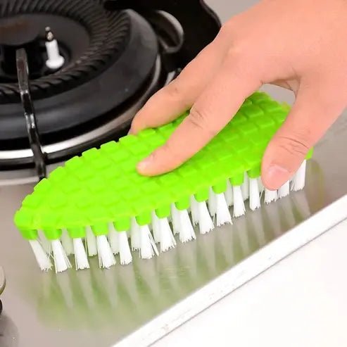 Flexible Scrubbing Brush with Hook