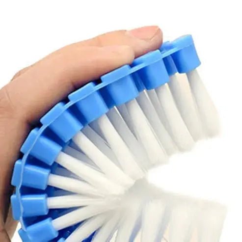 Flexible Scrubbing Brush with Hook