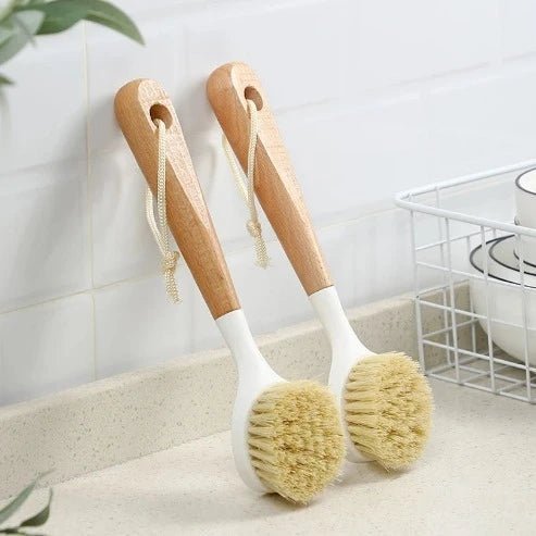 Long Handle Dish Brush: Beechwood & Natural Bristles