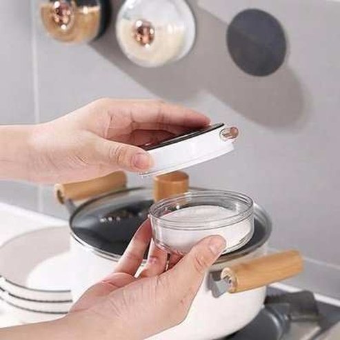 Refrigerator Magnetic Suction Seasoning Tank