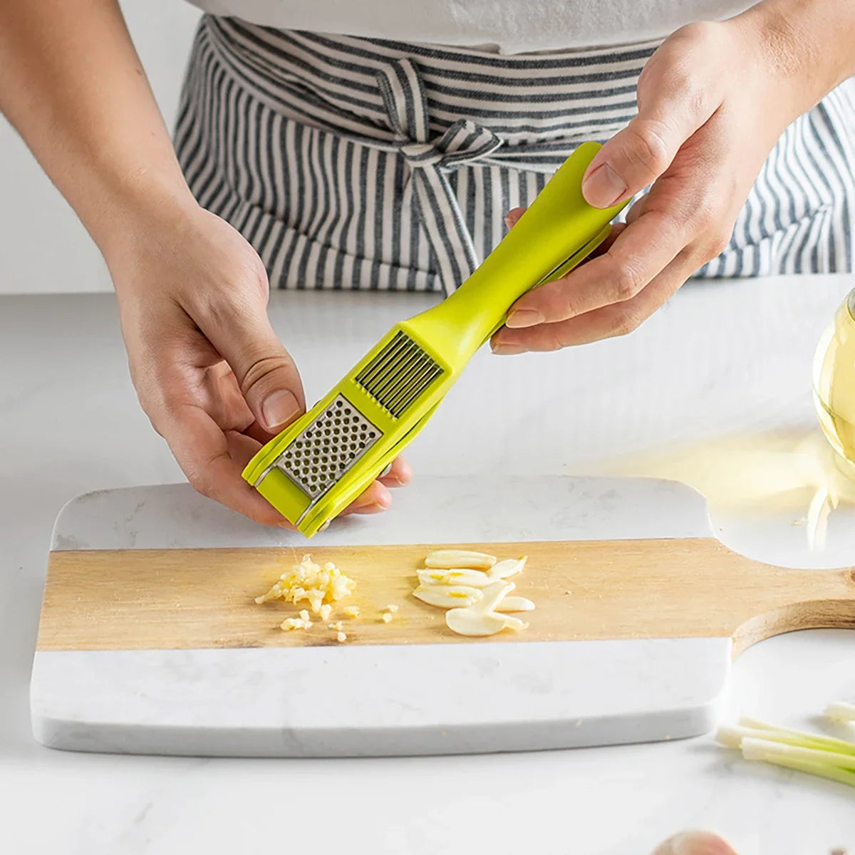 Stainless Steel Manual Garlic Press