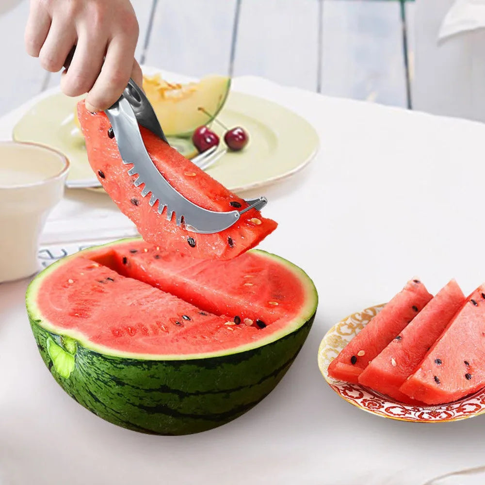 Non-Slip Handle Stainless Steel Melon Cutter, Safe Fruit Cutting Tool