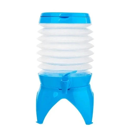 Space-Saving Hydration: 5.5L Collapsible Water Container