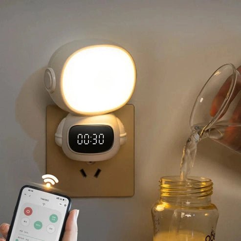 Modern Astronaut LED Night Light with Stepless Dimming